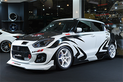 SWIFT SPORTS + ADVAN Racing RG-4